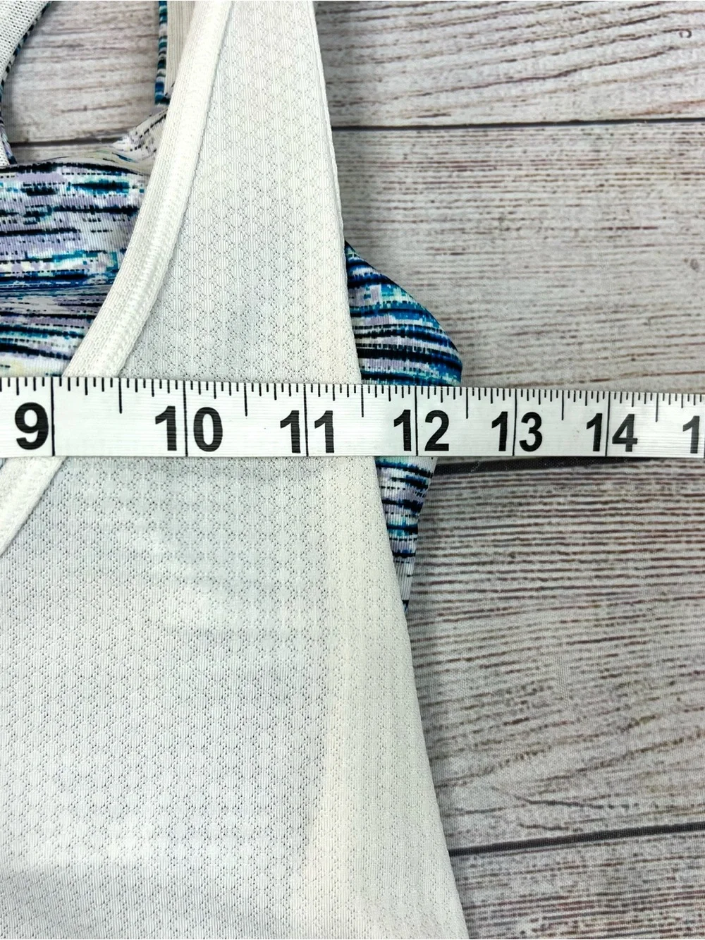 Lululemon White Blue Built In Bra Mesh Tank Top Size 4 Athletic Gym Running